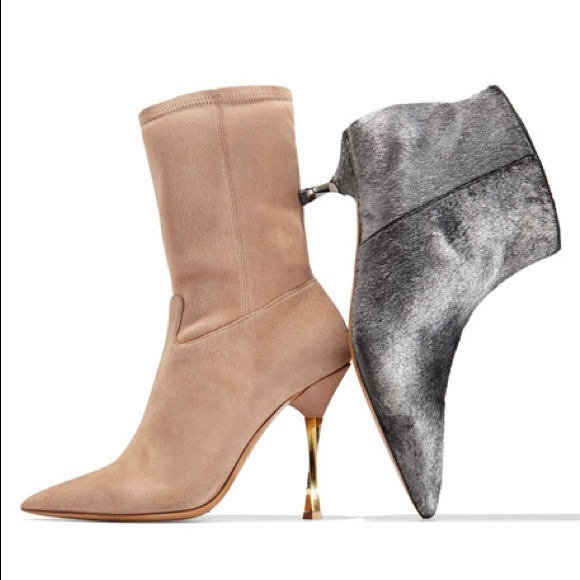 Valentino Garavani Twist-Heel Silver Fur Bootie - Picture 2 of 11